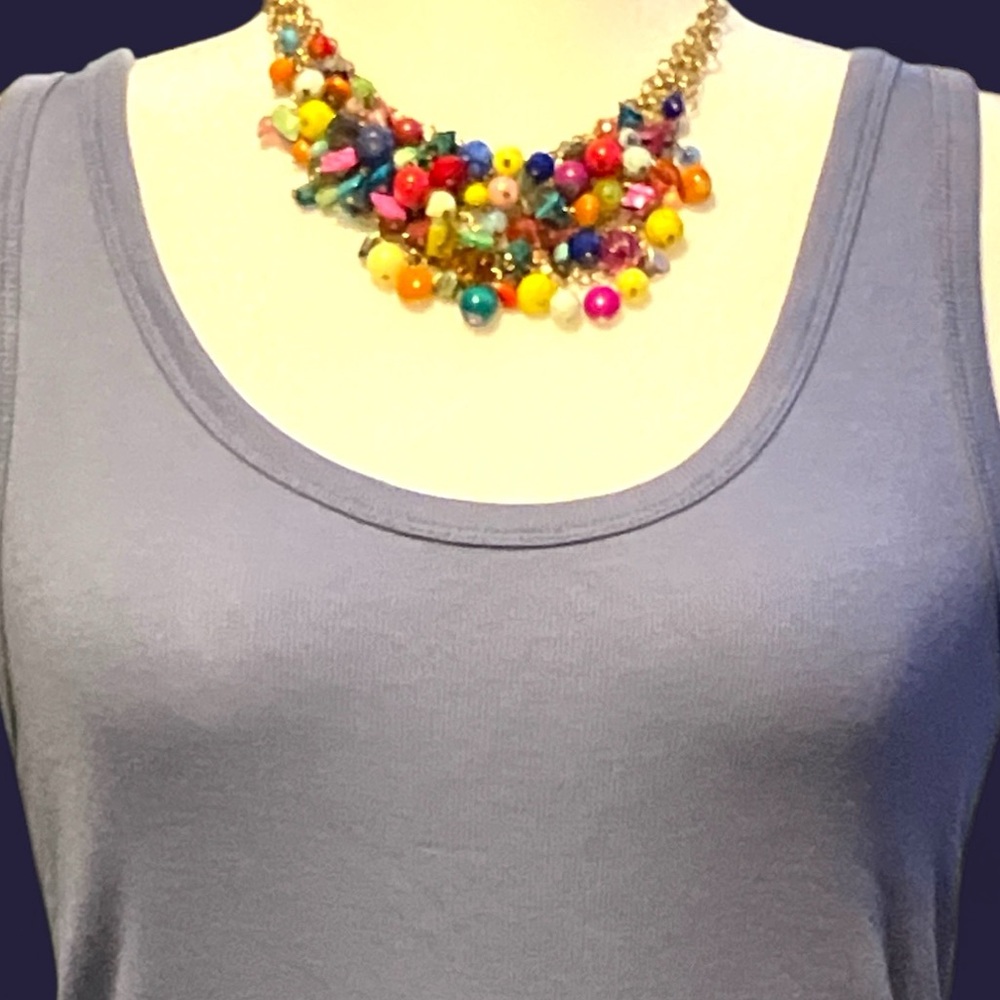 Bright multicolored beaded gold tone necklace - Picture 5 of 5